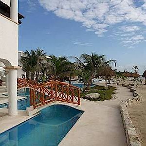 Hidden Beach Au Naturel Gourmet Inclusive All-Inclusive Resort By Karisma Adults-Only